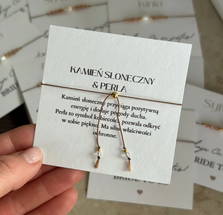 personalizowane bransoletki z kamieni na panieński.jpg