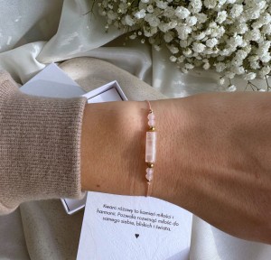 Bransoletka z kwarcem różowym