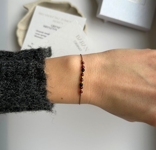 Bransoletka Zodiakalna Baran Granat (2)